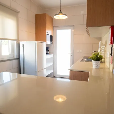 Seaing House * Falca