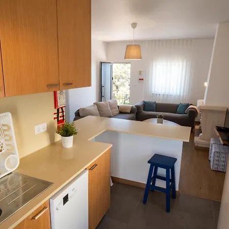 Seaing House * Falca