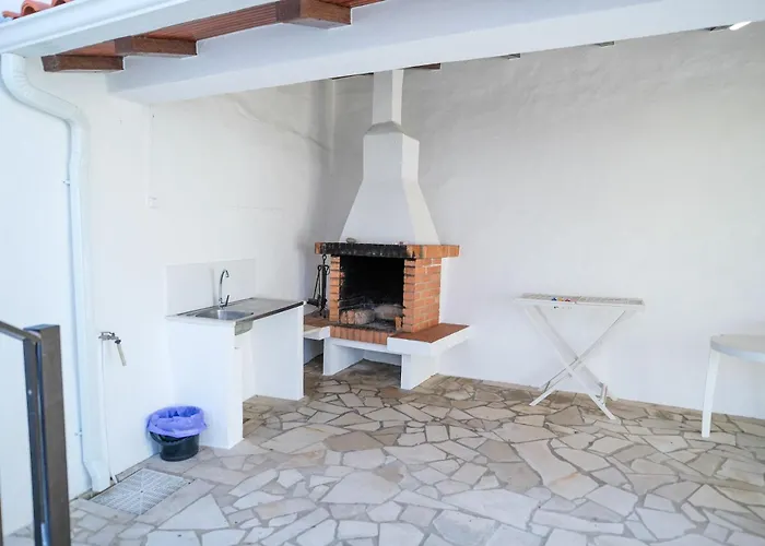 Seaing House * Falca