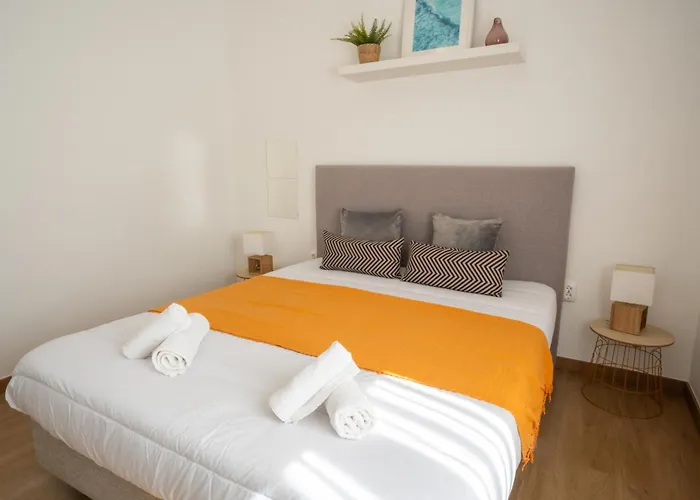 Seaing House بيت للعطل Falca